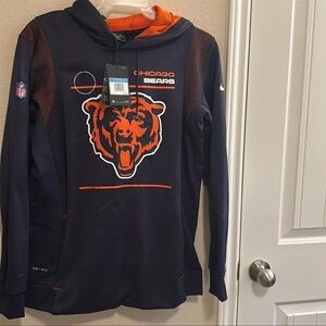 Mens Size Medium NWTChicago Bears Hoodie NFL Blue
